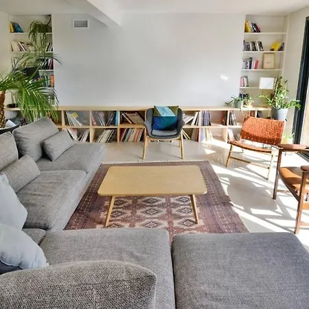 Rethel Avec Piscine - Dans Le Centre De Villa Montpellier